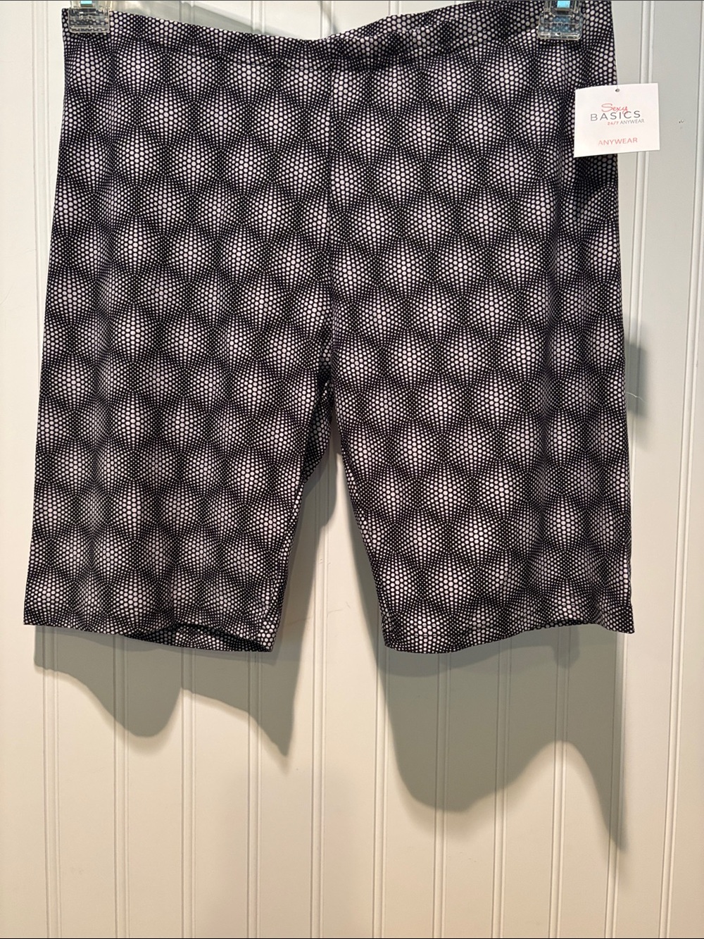 NWT Sexy Basics AnyWear Active Stretch Shorts in Geometric Pattern Sz XL